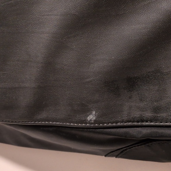 Lululemon Out Of Range Duffel *33L Black Unisex Carry-on / Weekend Bag - Picture 9 of 9